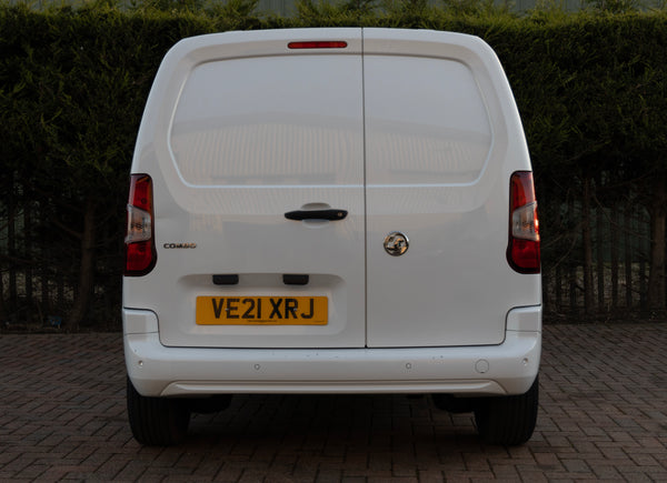 VAUXHALL COMBO 2021 2300 SPORTIVE TD WHITE