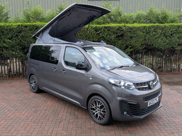 VAUXHALL VIVARO 2022 F2700 SPORTIVE S/S TD GREY