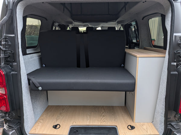 VAUXHALL VIVARO 2022 F2700 SPORTIVE S/S TD GREY