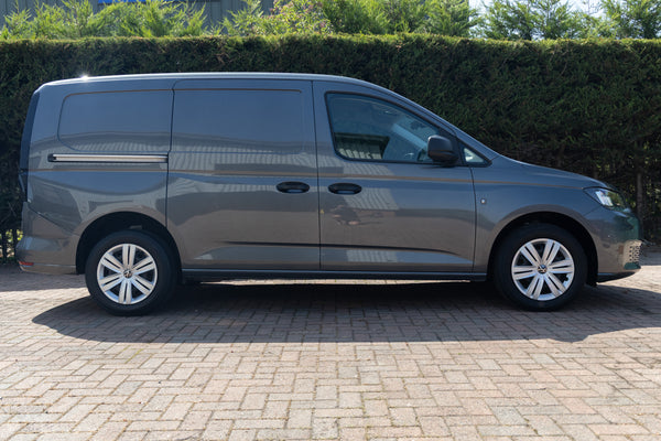 VOLKSWAGEN CADDY MAXI 2.0 TDI C20 COMMERCE PLUS LWB EURO 6 (S/S) 6dr