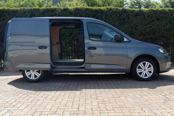 VOLKSWAGEN CADDY MAXI 2.0 TDI C20 COMMERCE PLUS LWB EURO 6 (S/S) 6dr