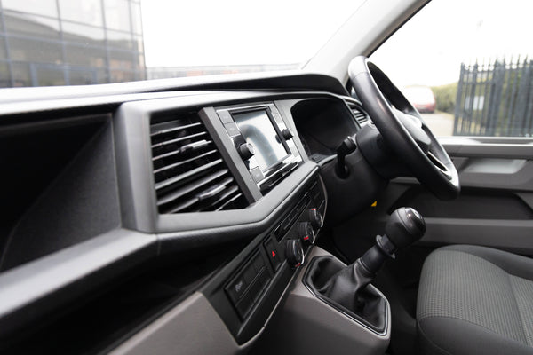 VW TRANSPORTER 2021 T6.1 2.0 TDI 110 SWB STARTLINE BUSINESS PACK