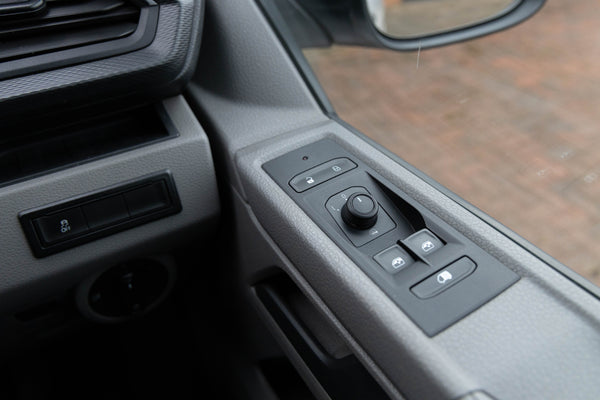 VW TRANSPORTER 2020 T6.1 2.0 TDI 110 SWB STARTLINE BUSINESS PACK