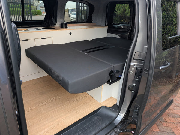 VAUXHALL VIVARO 2022 F2700 SPORTIVE S/S TD GREY